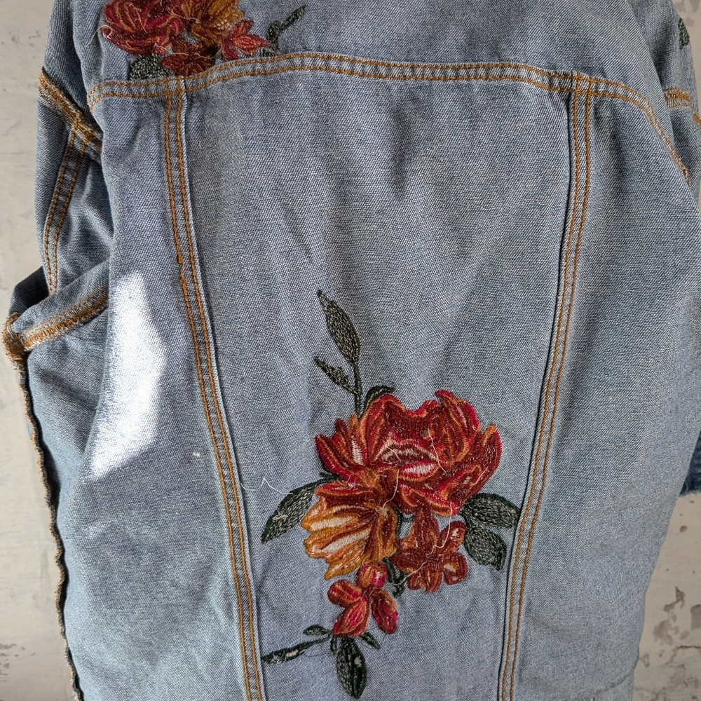 Umgee Jean Embroidered Jacket - Picture 14 of 15